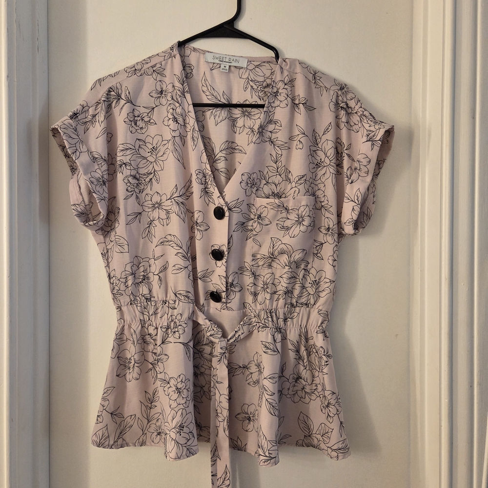 Sweet Rain Pink Floral Button Down Blouse , Size Medium